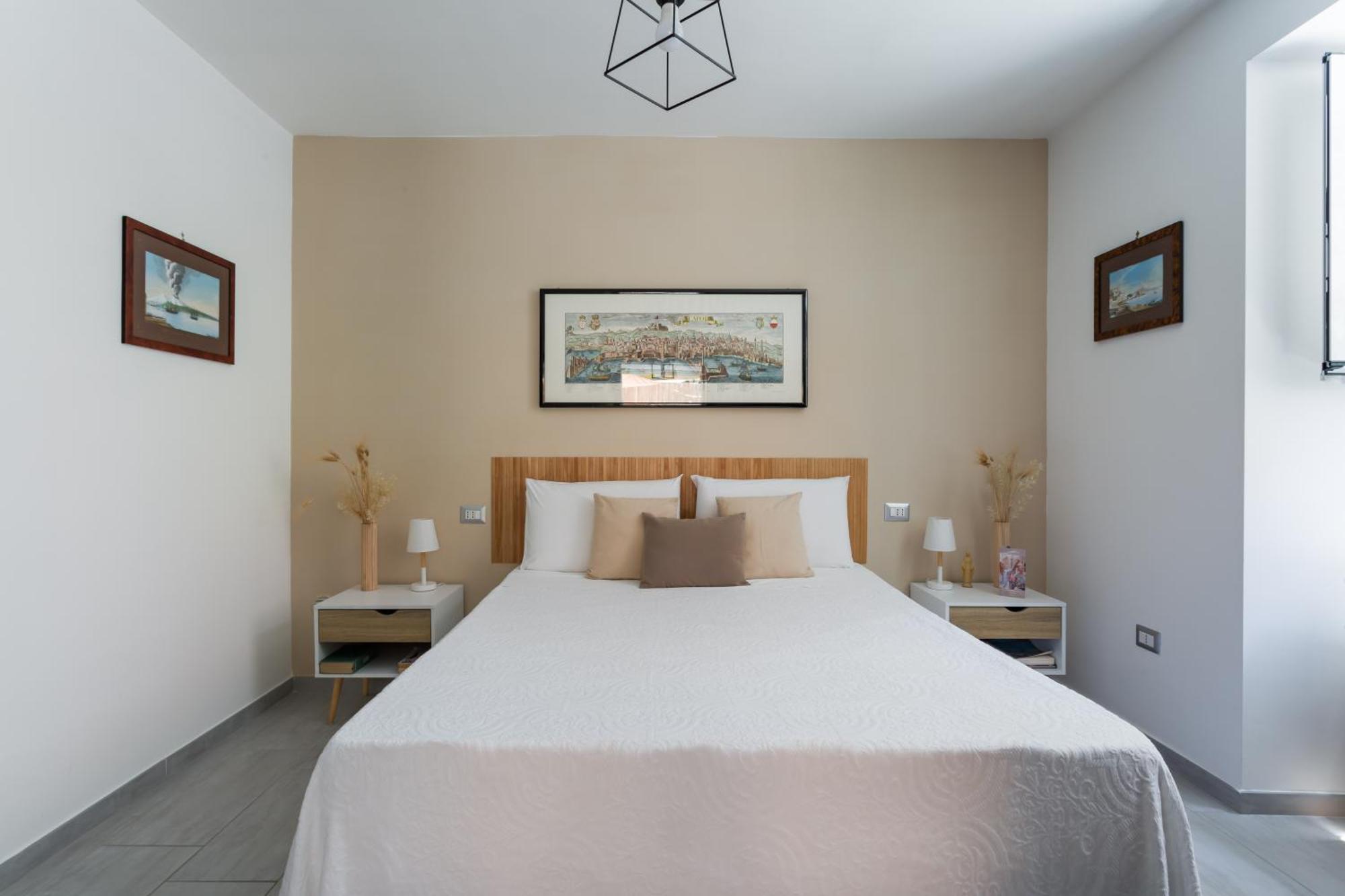 Independent House 51 Apartment Napoli Bagian luar foto