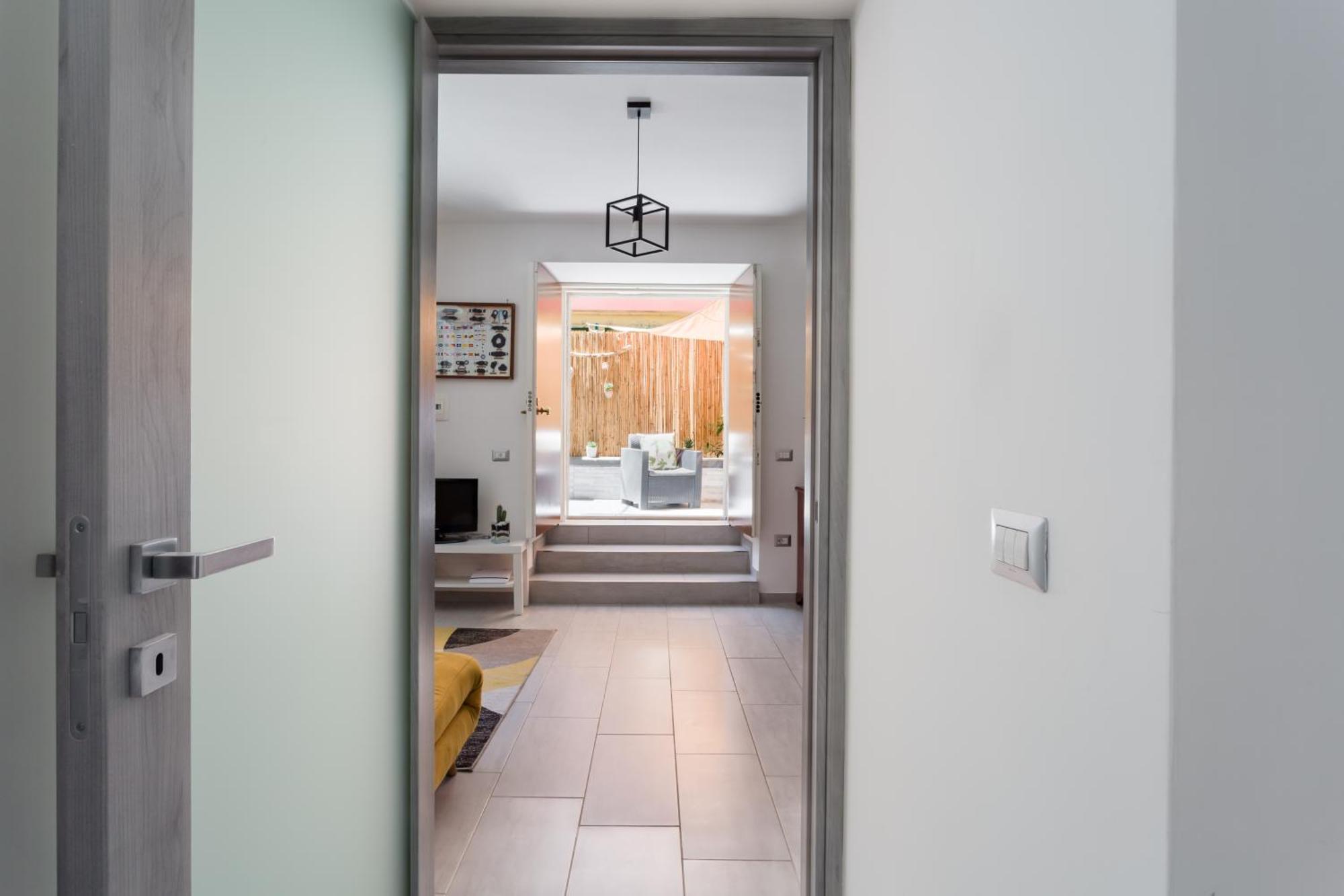 Independent House 51 Apartment Napoli Bagian luar foto